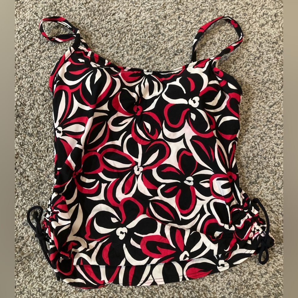Red and Black Floral Tankini Top